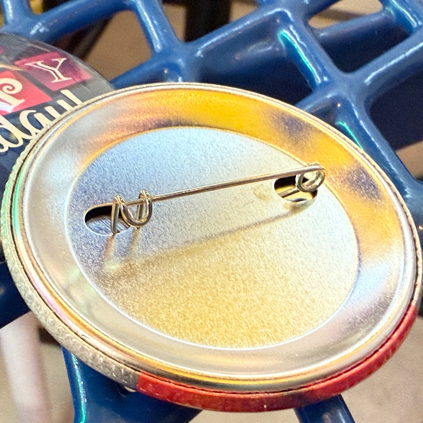 アメリカ製カスタム缶バッジ・2.25インチ(約57mm)