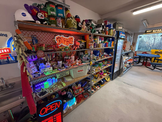 Inside DIGGIT Garage｜拡大したショールームでOEMを体感