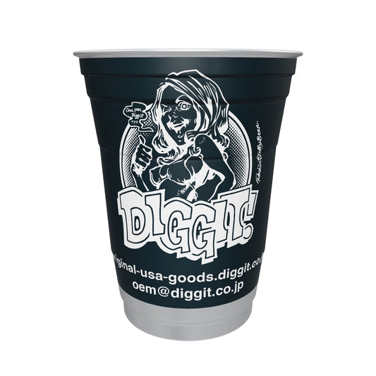トップカップ 16oz、縦横比を維持して拡大したDIGGITイラストの全面印刷。Ball 2023年仕様書の暫定寸法を継承。現行品との寸法一致・スマホ実機ARは未確認。細部・質感は参考表現